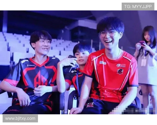 直播英凯：苍为一诺许下FMVP愿望并期待与其共同见证荣耀时刻